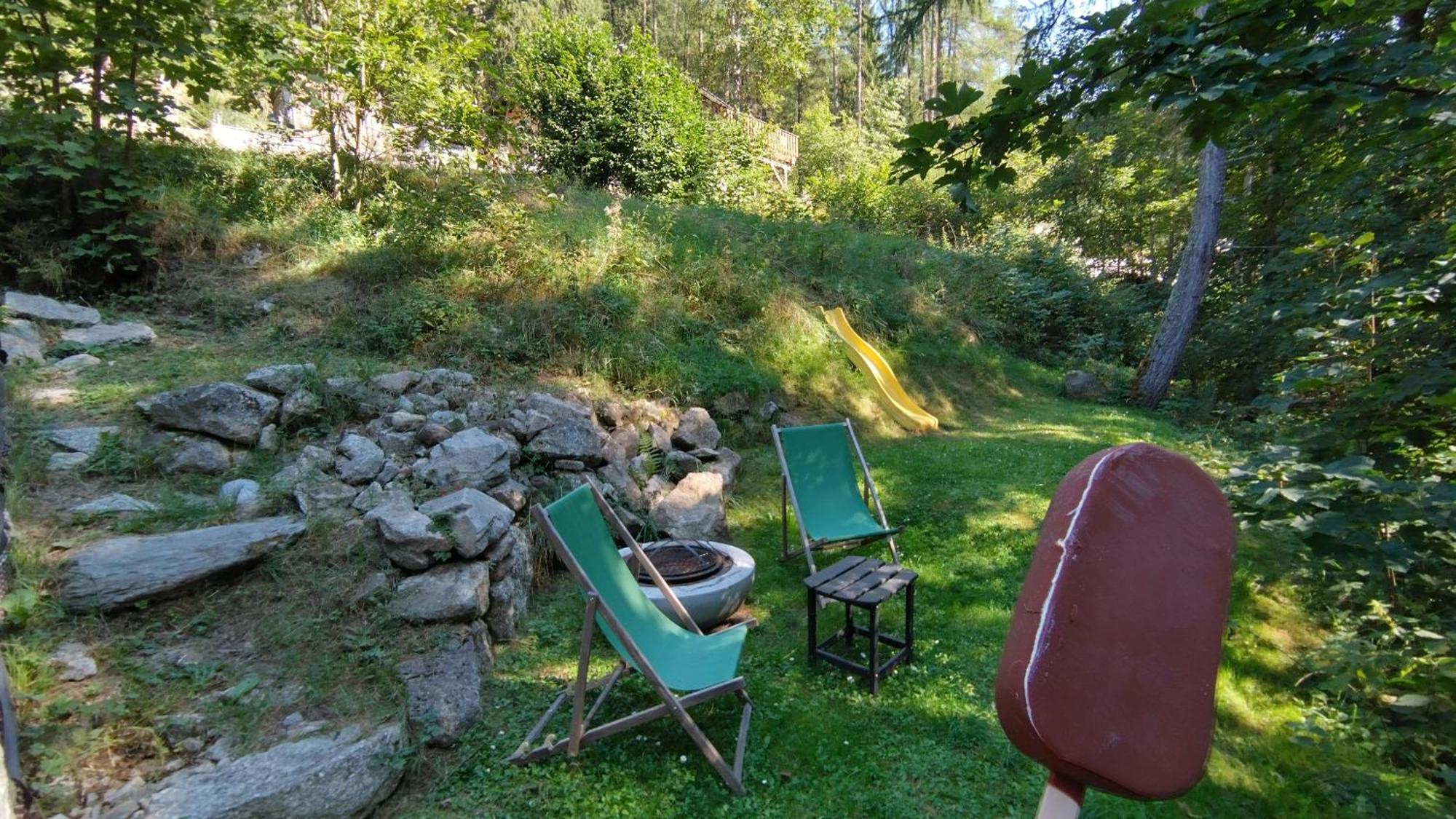 Petit Chalet Rustique Et Bucolique Bovernier المظهر الخارجي الصورة
